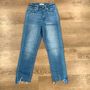 EUC Madewell • Classic Straight w/ Step Hem